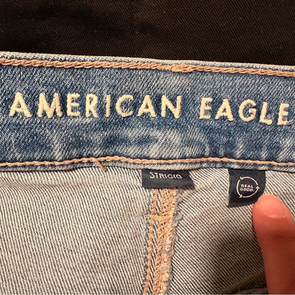 American Eagle Ex-Boyfriend Wide Leg Jeans - Picture 2 of 6